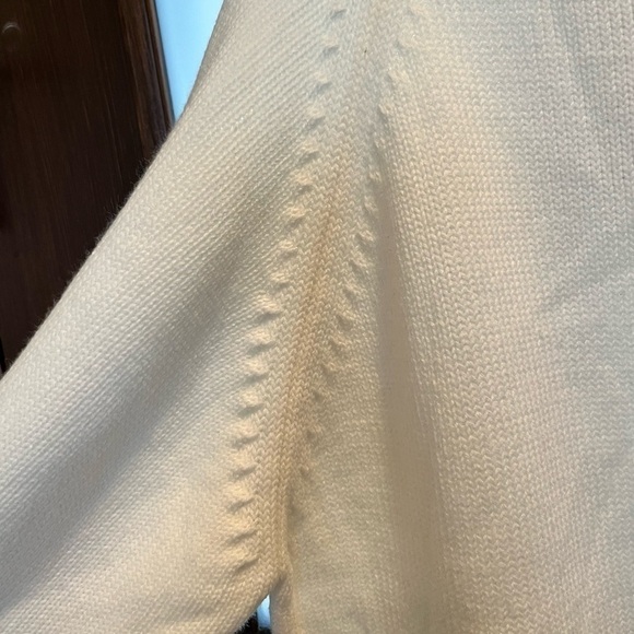 Women ivory cream off white mock neck classic timeless staple sweater NWT Large - Picture 2 of 7